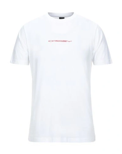 Shop Oakley T-shirts In White