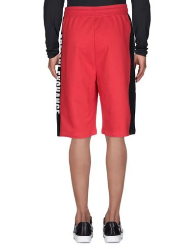 Armani Exchange Bermudas In Red