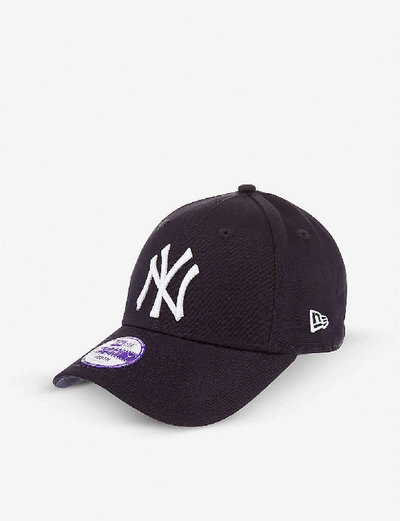 Shop New Era New York Yankee 9forty Baseball Cap, Size: 1 Size, Navy/white