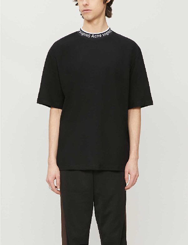 acne studios collar logo