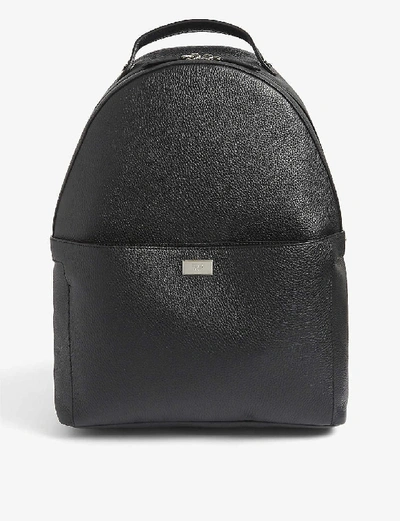 Shop Fendi Peekaboo Grained-leather Backpack In Black