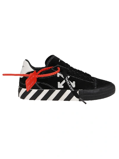 Shop Off-white Sneakers New Arrow Low Vulcanized In Black White