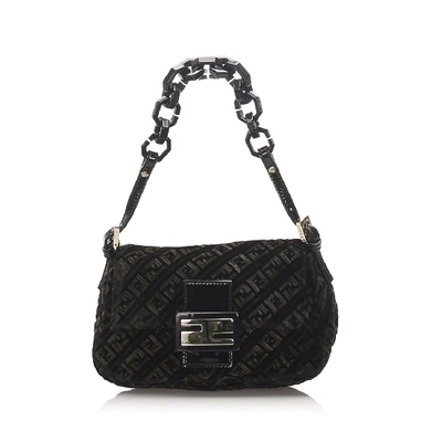 Shop Fendi Zucchino Chain Baguette In Black