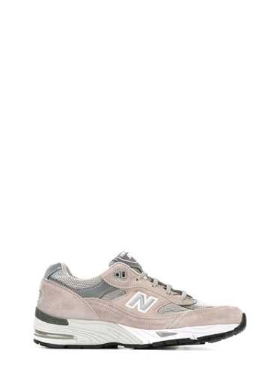 Shop New Balance Low Sneakers '991' Grey