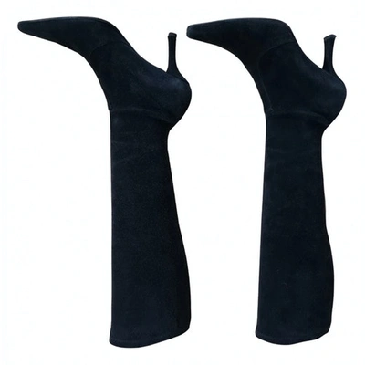 Pre-owned Stuart Weitzman Black Suede Boots