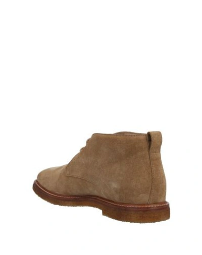 Tod's Ankle Boots In Beige