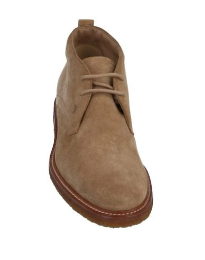 Tod's Ankle Boots In Beige