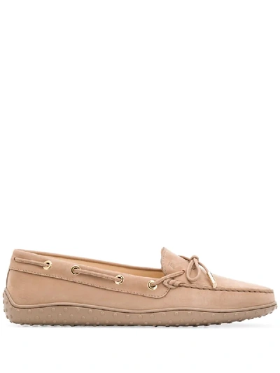 Shop Tod's Bow Detail Driving Shoes In Neutrals