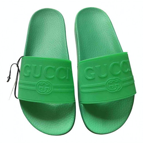 pre owned gucci slides