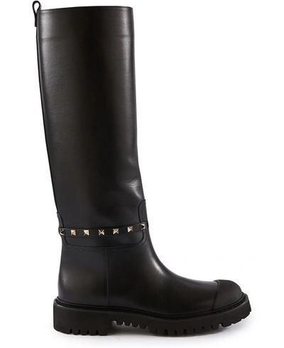 Shop Valentino Garavani - Rockstud Boots In Nero