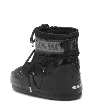 Shop Moon Boot Classic S In Black