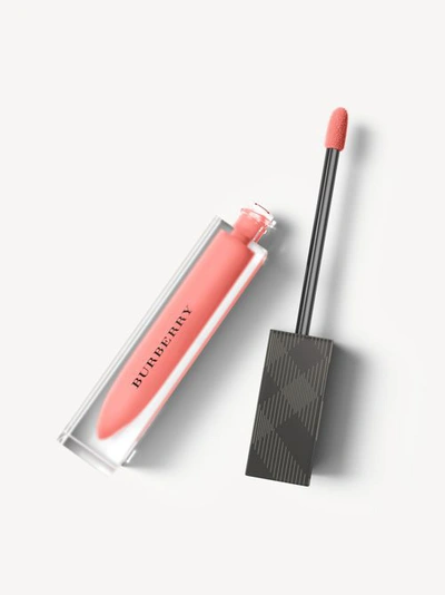 Shop Burberry Liquid Lip Velvet – Peach No.25 - Women  In Peach 25