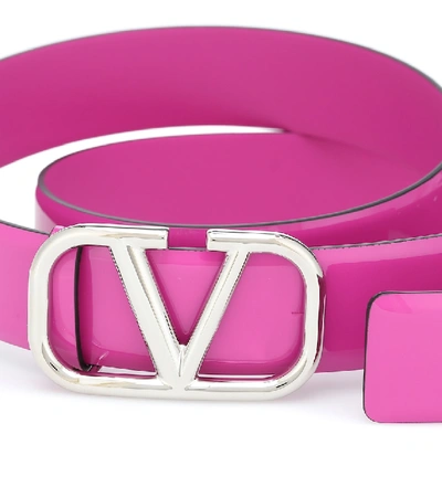 Shop Valentino Vlogo Patent Leather Belt In Pink