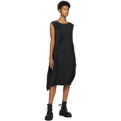 Shop Issey Miyake Black Wool Circle Pleats Dress In 15 Black