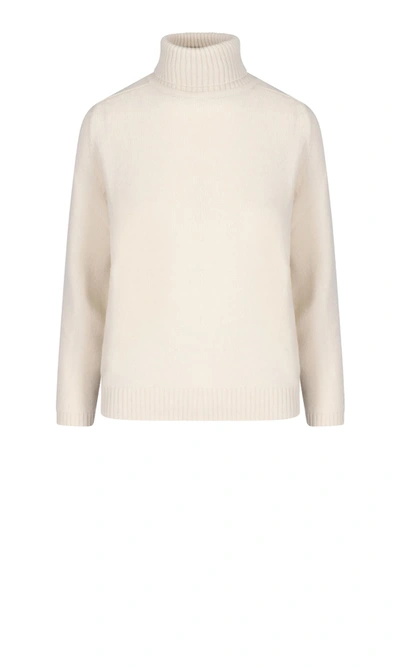 Shop Gucci Sweater In White