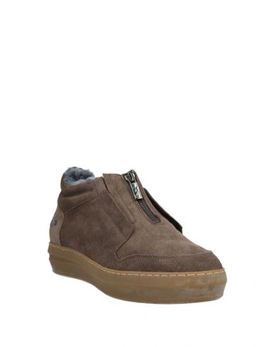 Shop Alberto Guardiani Sneakers In Camel