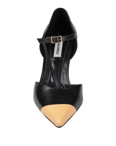 Shop Salondeju Pump In Black