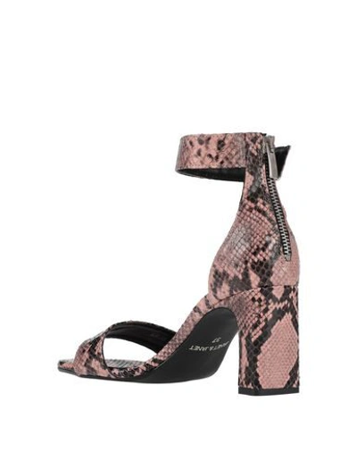 Janet & Janet Sandals In Pastel Pink