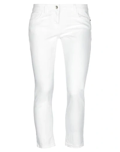 Shop Patrizia Pepe Cropped Pants In White