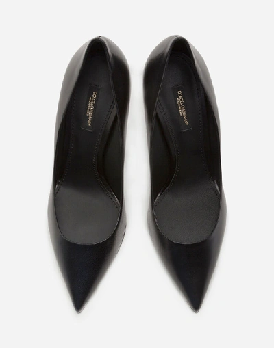 Shop Dolce & Gabbana Pumps In Young Goatskin With Dg Logo In Black