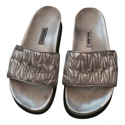 Pre-owned Miu Miu Leather Mules In Silver