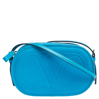 Pre-owned Valentino Garavani Azure Leather Logo Go Crossbody Bag In Blue