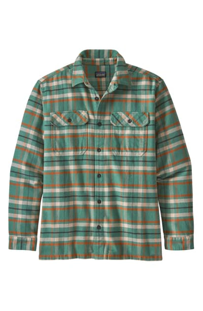 Shop Patagonia Fjord Regular Fit Organic Cotton Flannel Shirt In Independence Eelgrass Green