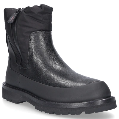 Shop Moncler Boots Flat Rain Don't Care In Black