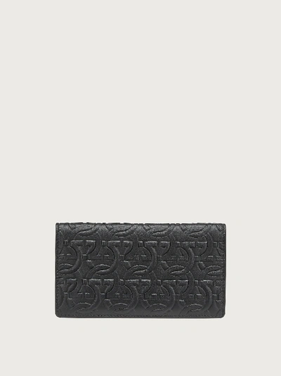 Shop Ferragamo Gancini Continental Wallet In Black