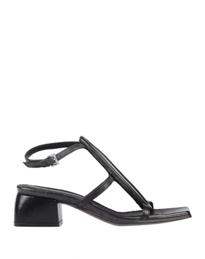 Shop Fiorifrancesi Sandals In Black