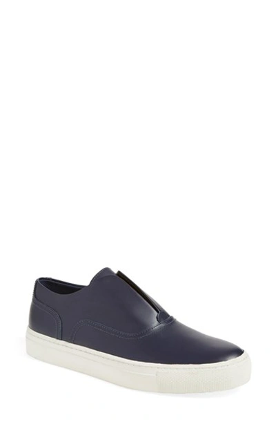 Vince 'nelson' Laceless Oxford Skate Slip-ons In Blue