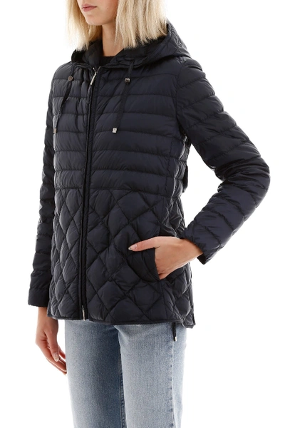 Shop Max Mara The Cube Etresi Quilted Jacket In Blu Notte