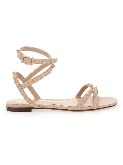 Shop Valentino Rockstud Flair Flat Sandals In Rose Cannelle