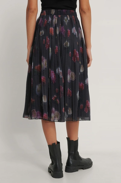 Shop Na-kd Pleated Flower Printed Chiffon Skirt - Multicolor In Black