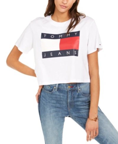 Shop Tommy Jeans Cropped Cotton Flag Logo T-shirt In Bright White