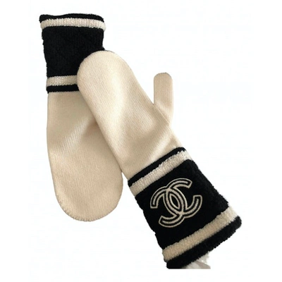 Pre-owned Chanel Multicolour Cashmere Gloves