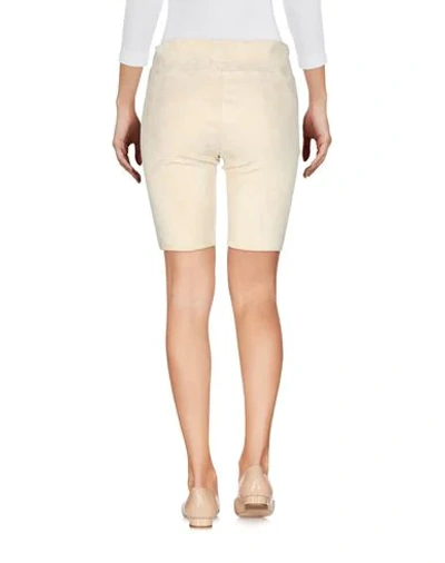 Shop Jil Sander Woman Shorts & Bermuda Shorts Beige Size 2 Lambskin