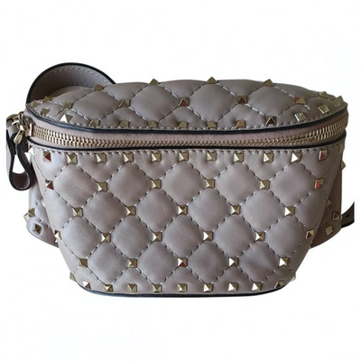 Pre-owned Valentino Garavani Rockstud Spike Beige Leather Clutch Bag