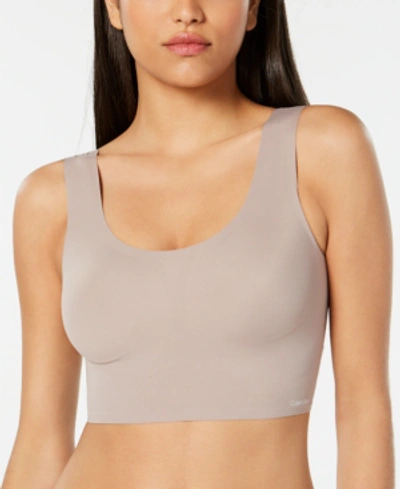 Shop Calvin Klein Invisibles Comfort Lined Scoop-neck Bralette Qf4782 In Josephine (nude 4)