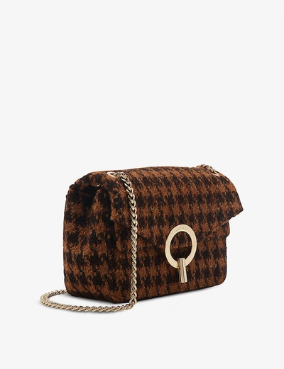 Shop Sandro Houndstooth Knitted Shoulder Bag In Brown