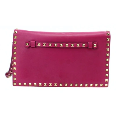 Pre-owned Valentino Garavani Rockstud Pink Leather Clutch Bag