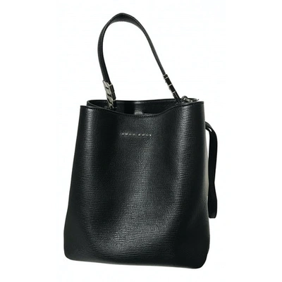 Pre-owned Hugo Boss Black Leather Handbag