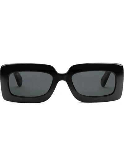 Shop Gucci Gg Tinted Rectangular Sunglasses In Black