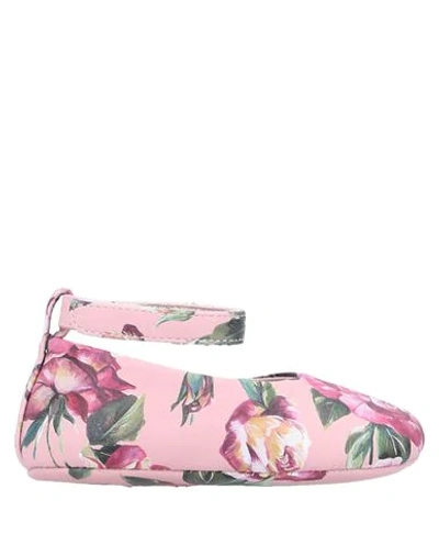 Shop Dolce & Gabbana Newborn Shoes In Pink