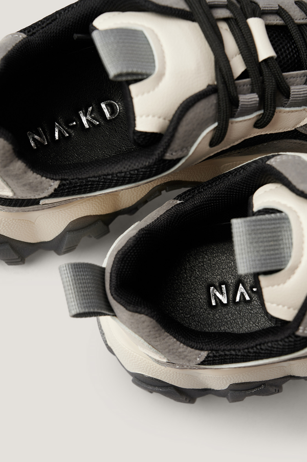 rounded chunky profile trainers