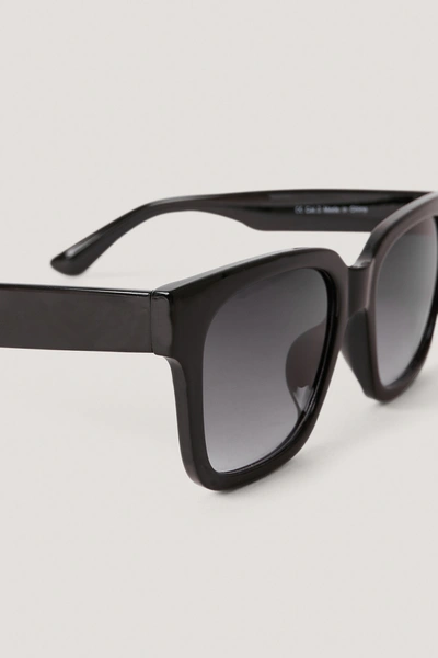 Shop Na-kd Big Rounded Edge Sunglasses Black