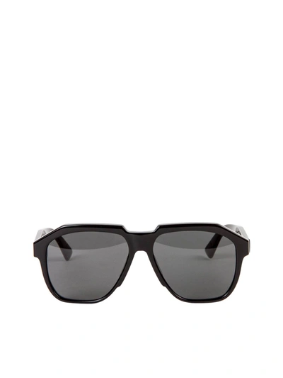 Shop Bottega Veneta Oversized D-shaped Sunglasses In Black