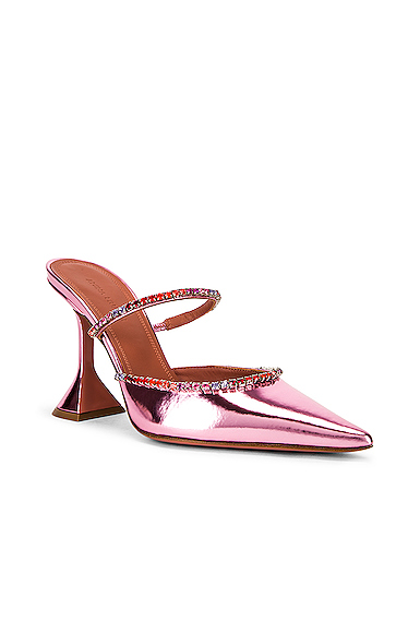 amina muaddi gilda mule