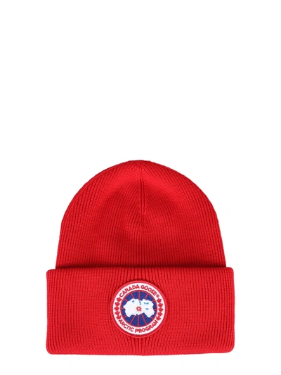 Shop Canada Goose Knitted Hat In Rosso