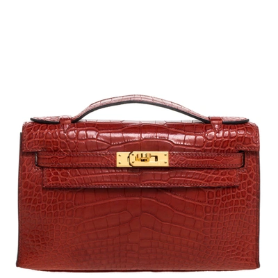 Hermès Kelly Bourgogne Matte Alligator Handbag